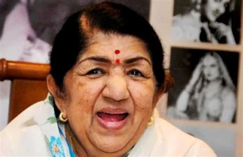 Short Biography of Lata Mangeshkar