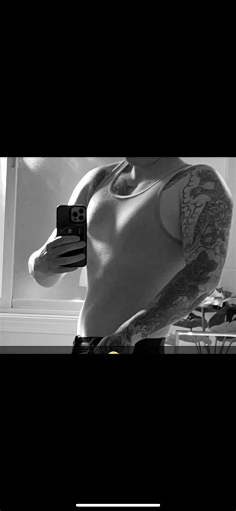Gyno? : r/gynecomastia