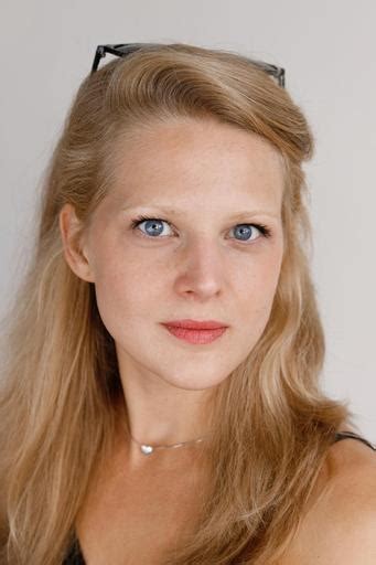 Официальный сайт. Щербакова Ксения, 35, Актриса