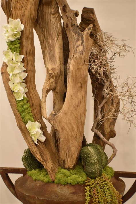 Botanical Sculpture | The Botanical Mix | Botanical, Sculpture, Ikebana