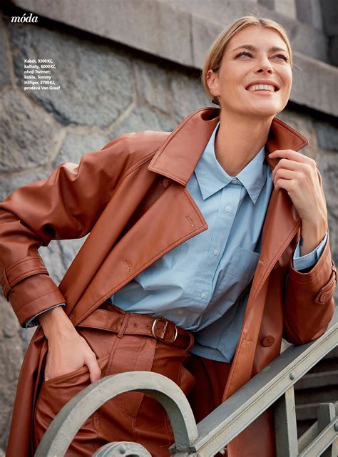 Lenka Pašková | PURE MODEL MANAGEMENT