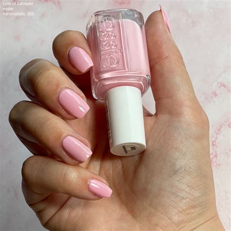 essie hi maintenance VS minimalistic