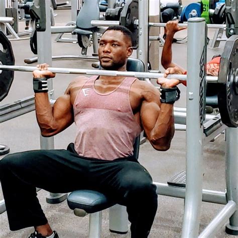 shoulder press