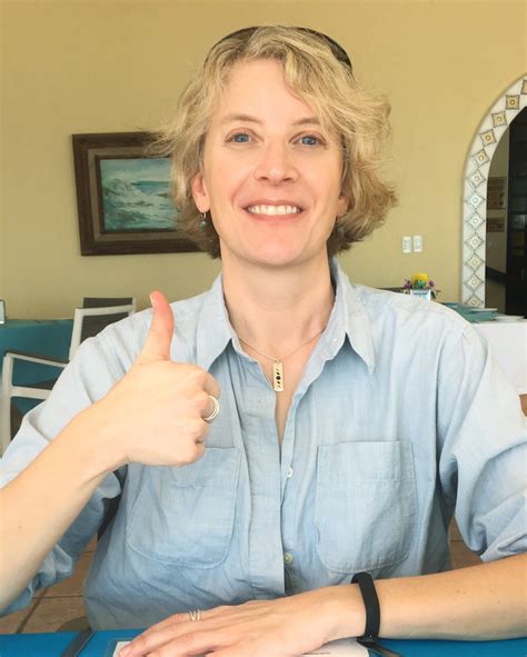 Kristi Sprague – Medium