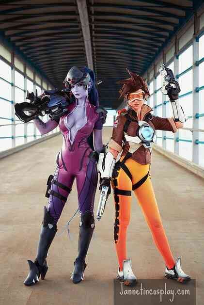 Provocative Overwatch Cosplay Is Incredibly Awesome