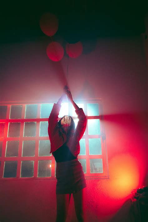 Bing+Trending+Woman Photos, Download The BEST Free Bing+Trending+Woman