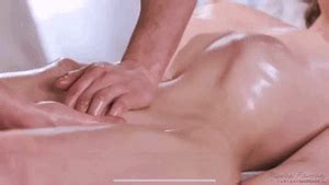 Clit Rub Gifs - SEX.COM