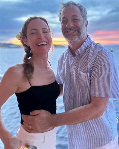 Leslie Mann | 🌶🌶Hot Ones!!🌶🌶🚫NO da bomb🚫 @firstwefeast | Instagram