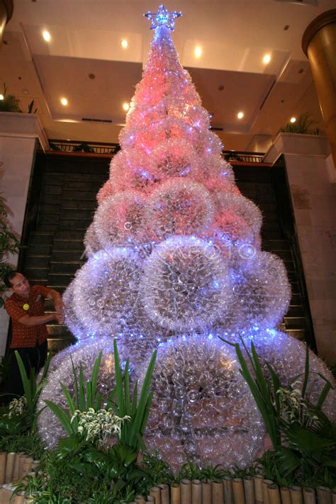 christmas tree  waste bottles antara foto