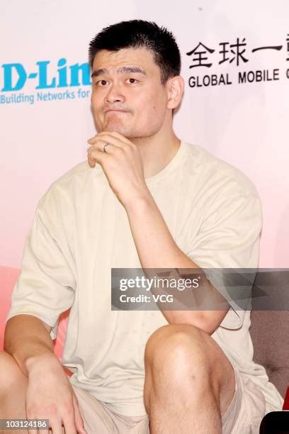 Yao Ming Foundation Charity Tour Photos and Premium High Res Pictures ...