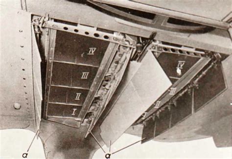 asisbiz heinkel   bomb bay layout