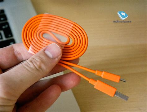 Mobile-review.com Обзор колонки JBL Flip 3