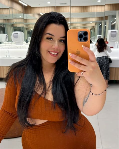 Tati Campos (@taticampoos) • Instagram photos and videos