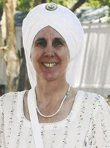 Crown Yourself! - Students of Yogi Bhajan