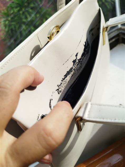 La Moda Leather Bag on Carousell