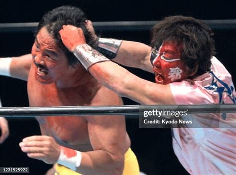 18 Atsushi Onita Stock Photos, High-Res Pictures, and Images - Getty Images