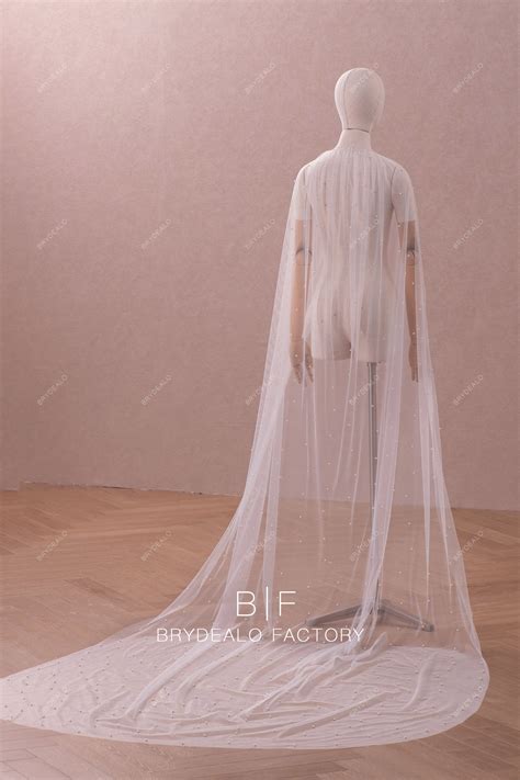 Luxurious Pearl Cathedral Cape Veil – BrydealoFactory