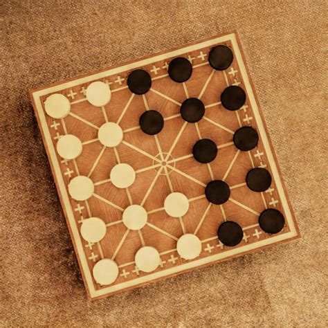 3D Printable ALQUERQUE - BOARD GAME by Lazy Bear