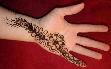 Easy Mehndi Designs For Hands For Beginners