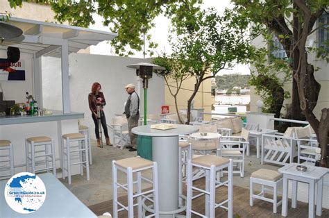 Photos of Batsi Andros | Pictures Batsi Greece