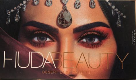 Huda Beauty Desert Dusk Palette