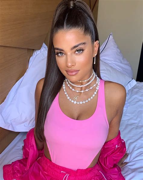 Noa Kirel Archives - Stunning Photos