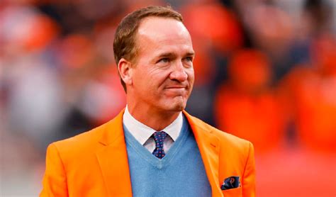 people  mad  peyton manning  drinking bud light  college