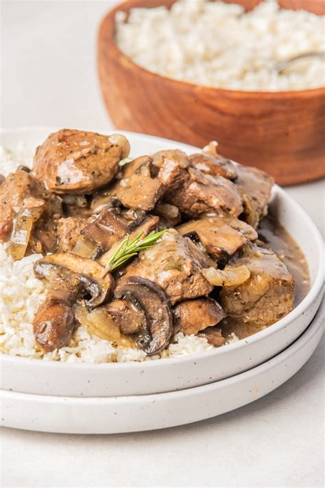 Slow Cooker Sirloin Steak Tips - Low Carb Yum