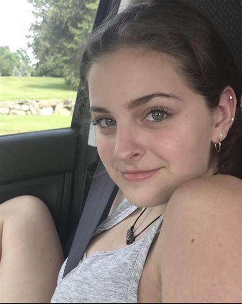 IUTR College Cutie : r/IRLgirls