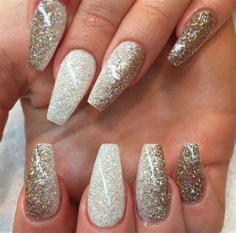 Ideias De Unha Para Reveillon - 3 ideias de unhas para o Réveillon: tendências e inspirações para ...