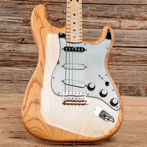 Fender Stratocaster Natural 1979 – Chicago Music Exchange