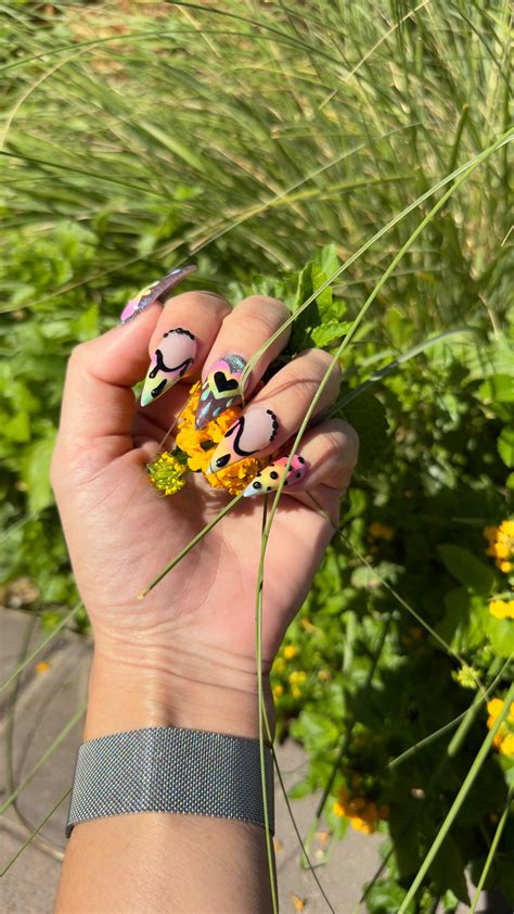 @NINAUNRATED | MAJESTIC #NAILS @majesticnailslv By @teenails.lv | Instagram