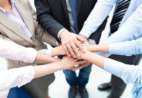 How Teamwork Helps in Enhancing Productivity 