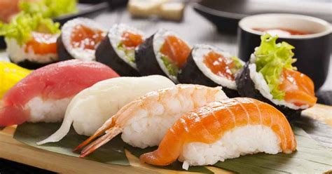 mengenal sejarah sushi makanan  terkenal  jepang hock