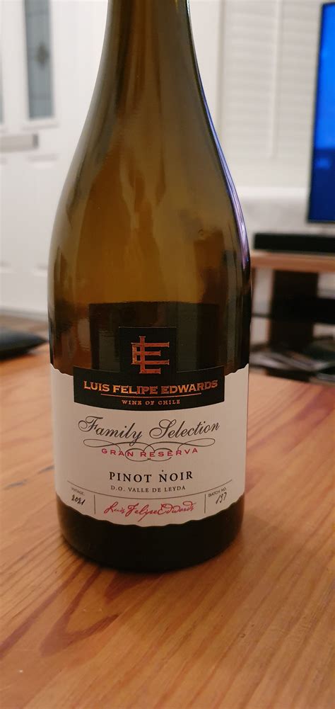 Luis Felipe Edwards Gran Reserva Pinot Noir 2021 | I am not a wine snob ...