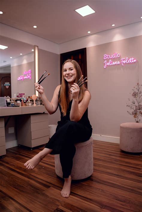 Jéssica Pacheco - Jéssica Pacheco added a new photo — in...