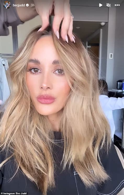 InfluencersGoneWild: Behind the Scenes of Flawless Photos - kfmp7ey