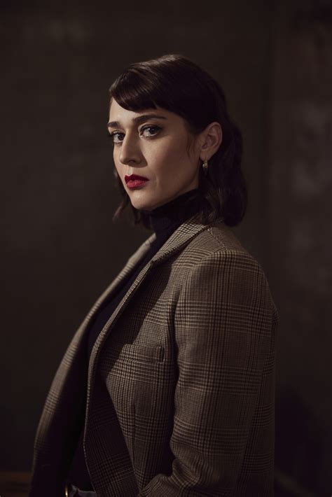 Lizzy Caplan - Actress