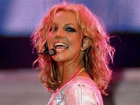A Mulher Em Mim Britney - Britney Spears celebra 44 anos com nova edição de “A Mulher em Mim”