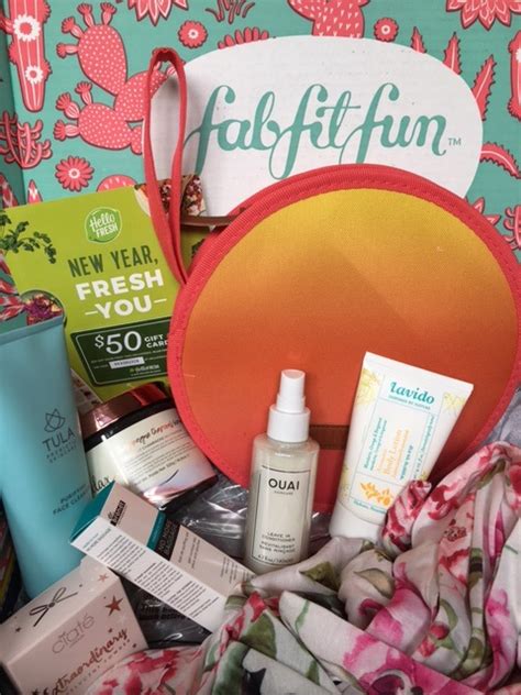 FAB FIT FUN 2019 SPRING BOX REVIEW