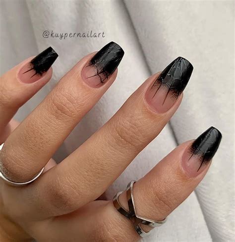 21 Black Ombré Nails for a Sleek and Sophisticated Look