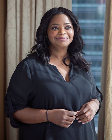 Download Octavia Spencer New York Times Photoshoot Wallpaper