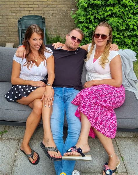 TW Pornstars - Daphne Laat. Twitter. #Gezellig #dagje met @TheKing77nl