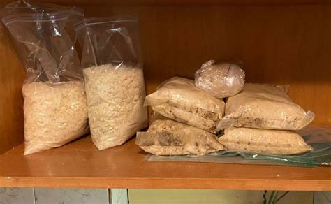 Як у кіно: в результаті спецоперації поліція у Києві вилучила ...