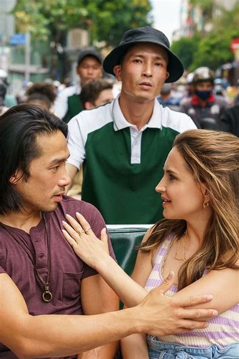 tourists guide  love  film information und trailer kinocheck