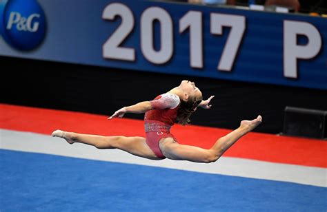 Ragan Smith vaults to lead at US gymnastics championships | KOKH