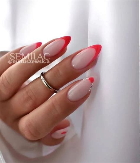 Pin by Elen Andre on Семилак стиль | French tip nail designs, Nail ...