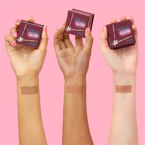 Benefit | Hoola Glow Bronzer | Women | Powder Bronzers | Flannels