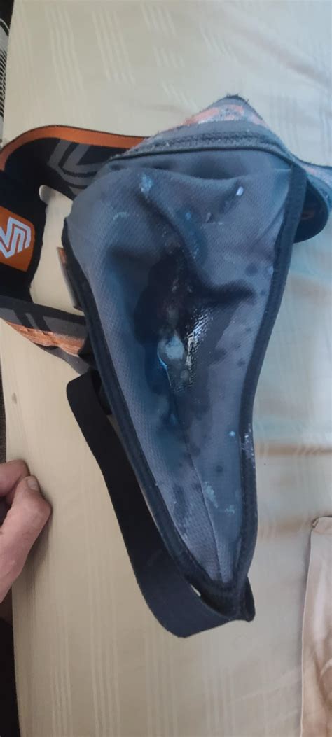 I love when there is so much precum you can smell it! 💧😩 : cumstained