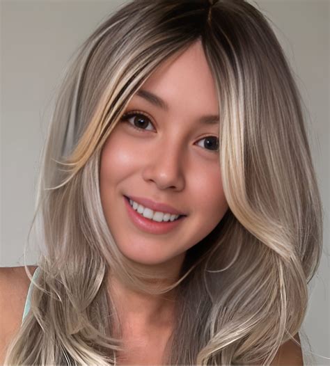 Mila Solana (Model) Age, Husband, Family, Photos, Videos, Net Worth